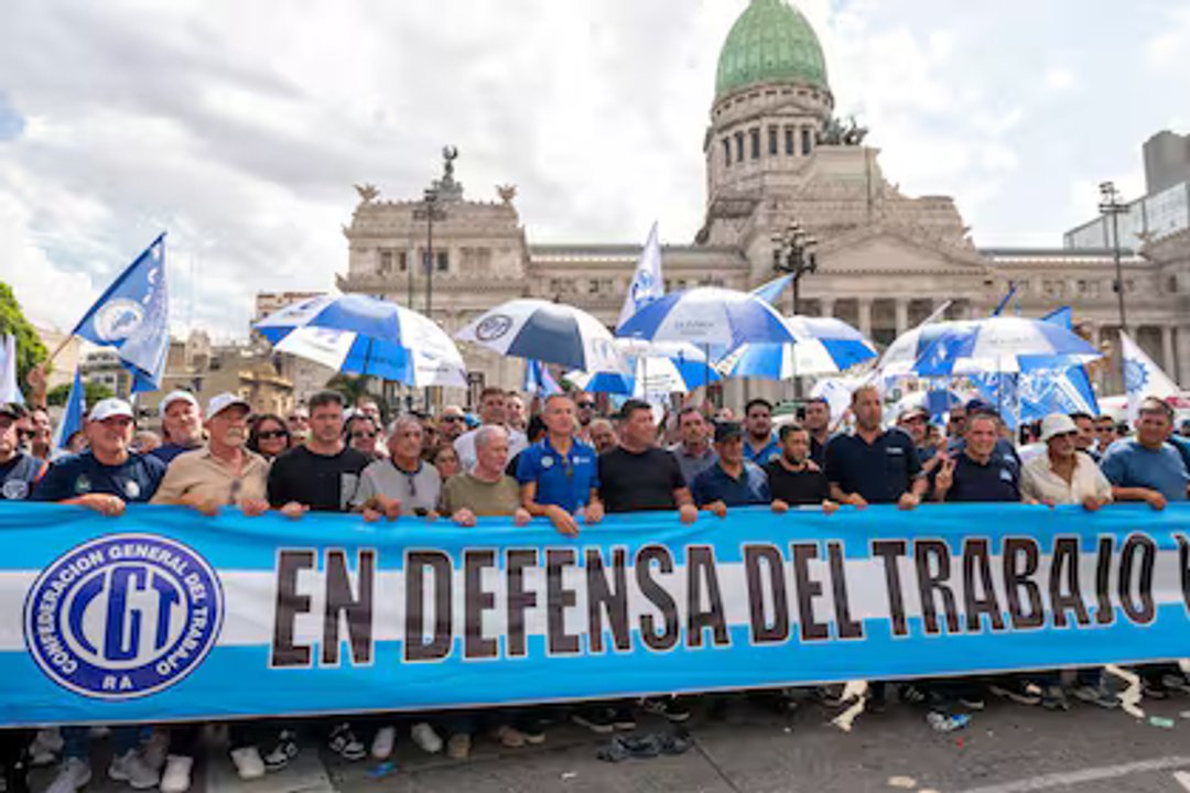 Imagen para el artículo: La Justicia dictó una medida cautelar a pedido de la CGT y suspendió casi toda la Reforma Laboral