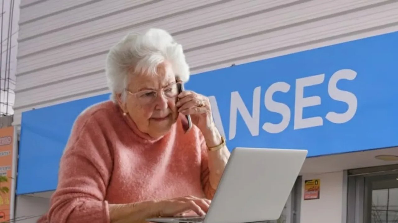 Imagen para el artículo: ANSES lanzó un nuevo comunicado para recordar cómo evitar las estafas: no te pedirá nunca información bancaria ni datos personales