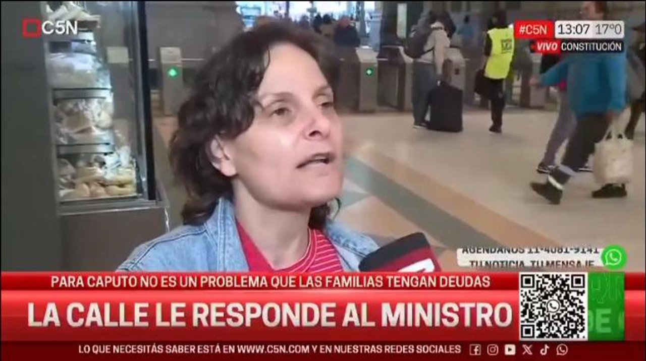 Imagen para el artículo: “No lo volvería a votar, estoy arrepentida“: el drama de la mujer que explotó en el móvil de C5N y le contestó a Caputo