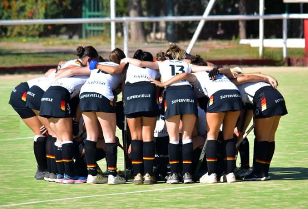Imagen para el artículo: Imputan a diez jugadoras de hockey por abuso sexual en el ‘bautismo' de una menor que iba a debutar en Primera