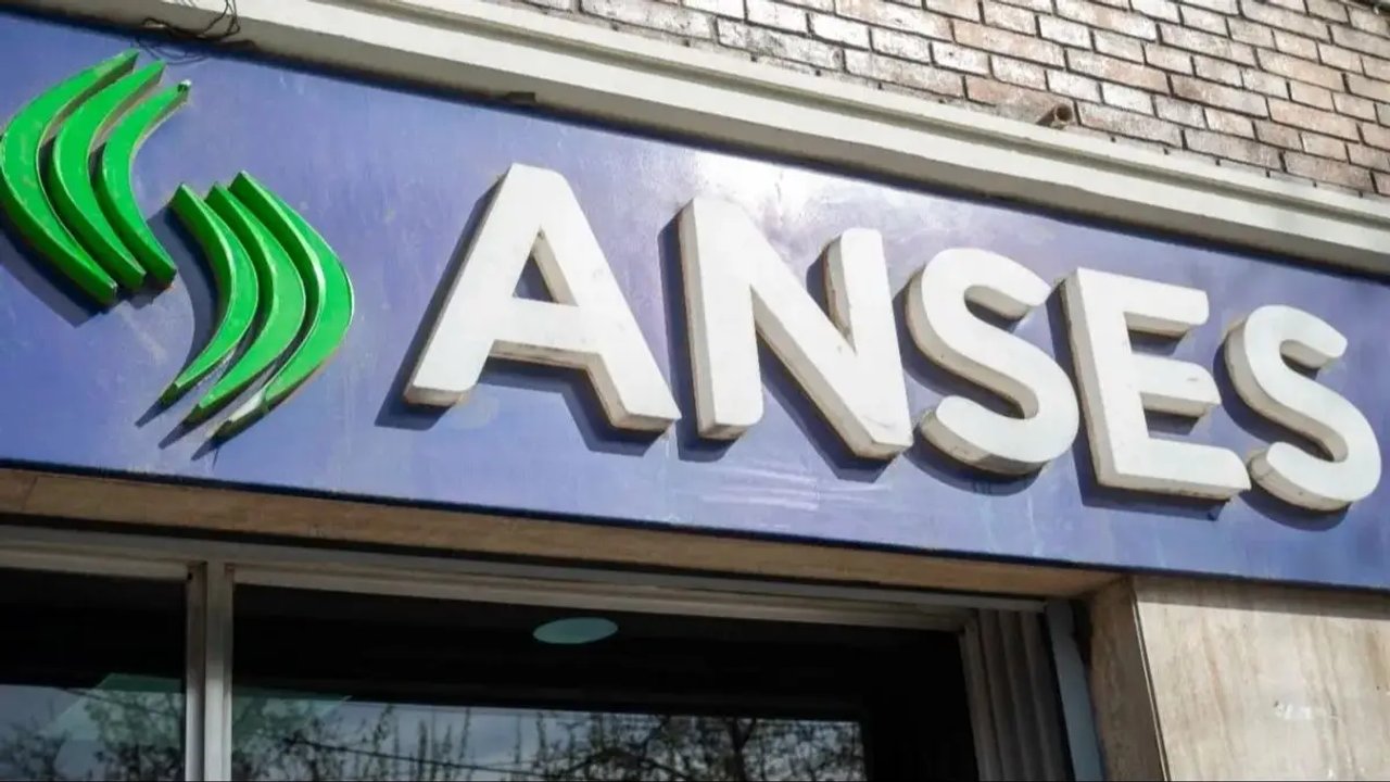 Imagen para el artículo: ANSES extendió la inscripción para las Becas Manuel Belgrano en abril 2026: ¿de qué se tratan?