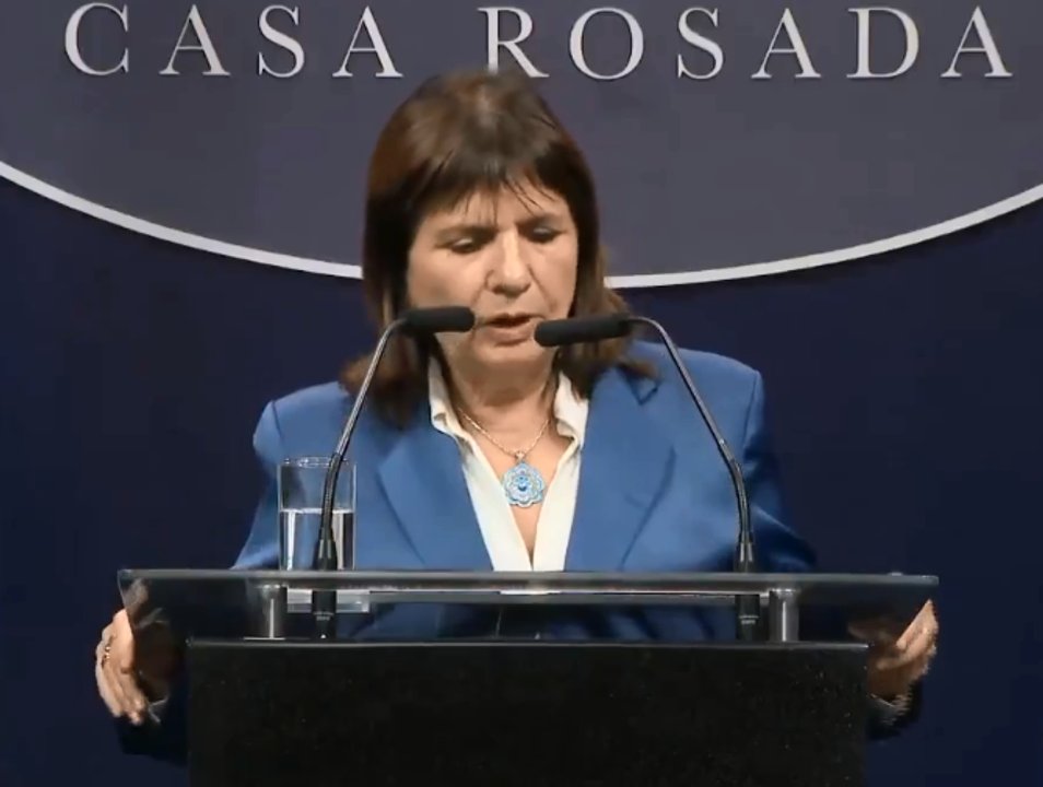 Imagen para el artículo: El cinismo y mentira de Bullrich sobre el supuesto fin de los planes sociales en el Gobierno de Milei que las redes refutan