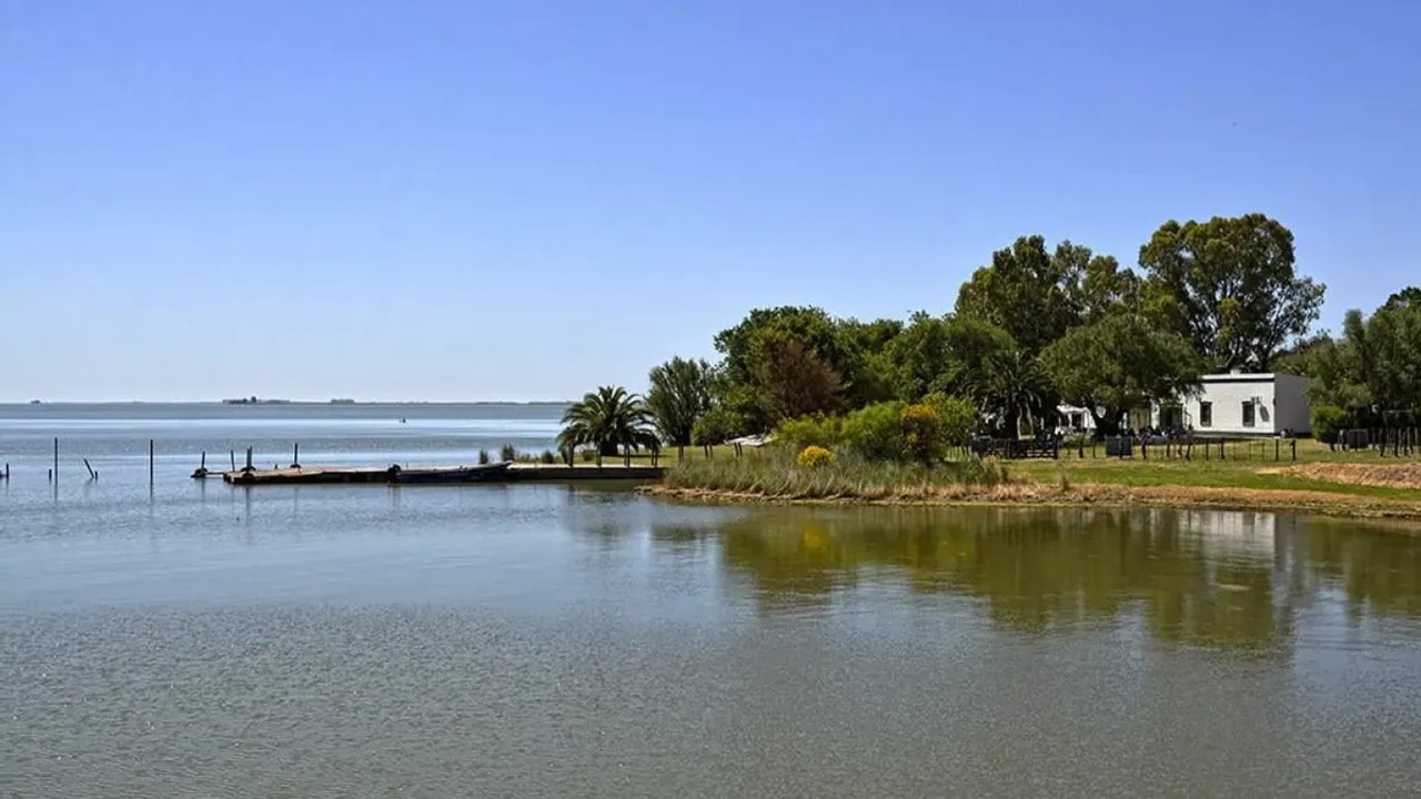Imagen para el artículo: Esta isla escondida está cerca de Buenos Aires y es perfecto para una escapada a la naturaleza: cómo llegar