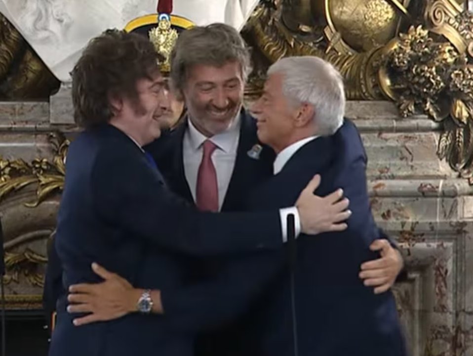 Imagen para el artículo: Indignación y nepotismo en las redes: Mahiques nombró a su hermano en el ministerio de Justicia