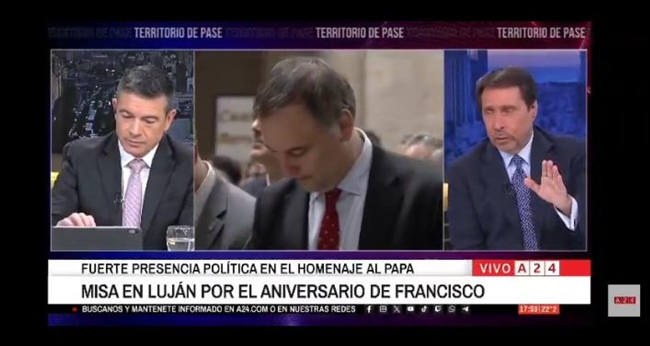 Imagen para el artículo: Para evitar a Adorni, Villarruel se bajó de la misa por el Papa Francisco y Feinmann estalló: “Conventillera y patética“