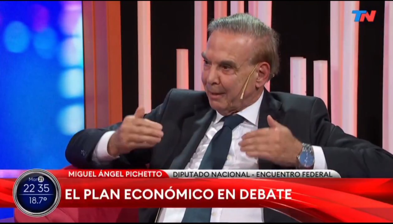 Imagen para el artículo: Pichetto en modo combativo: fue a defender a Guillermo Moreno a TN y se cruzó con los periodistas