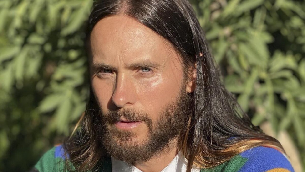 Imagen para el artículo: Cumple 20 años de un cambio radical: así fue la impresionante transformación de Jared Leto