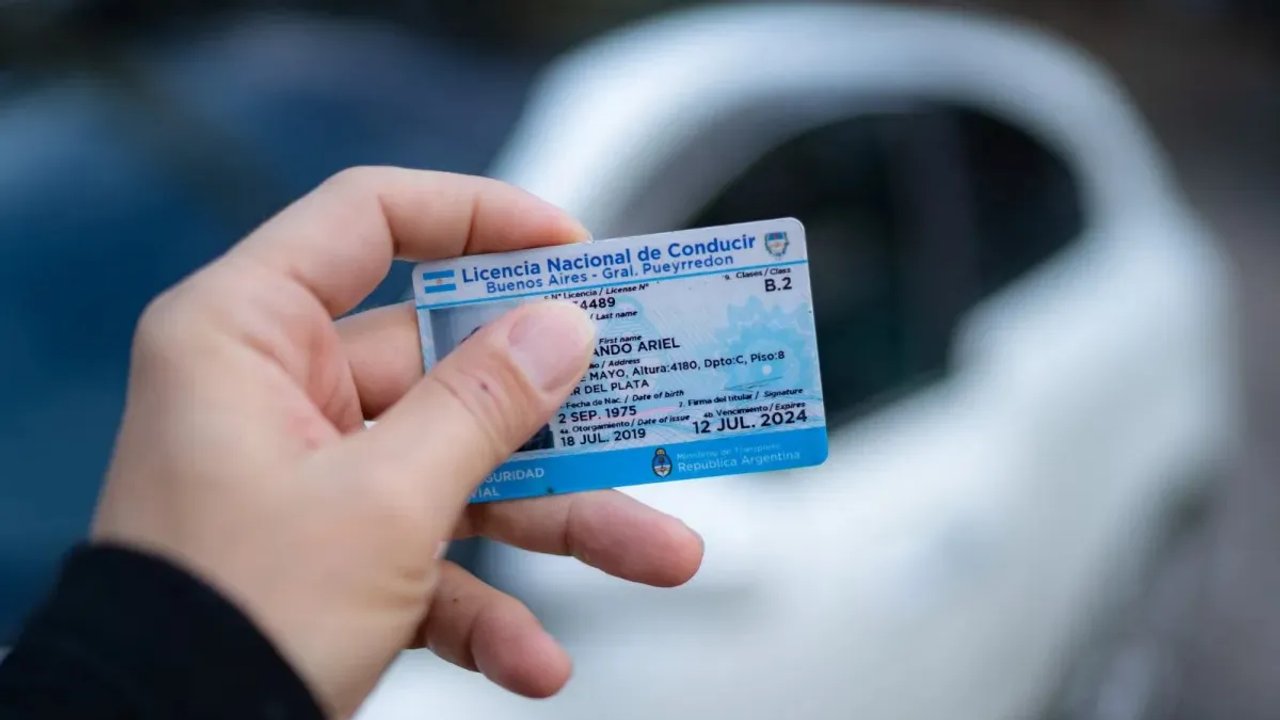 Imagen para el artículo: Cuánto te dura la licencia de conducir según tu edad en Argentina