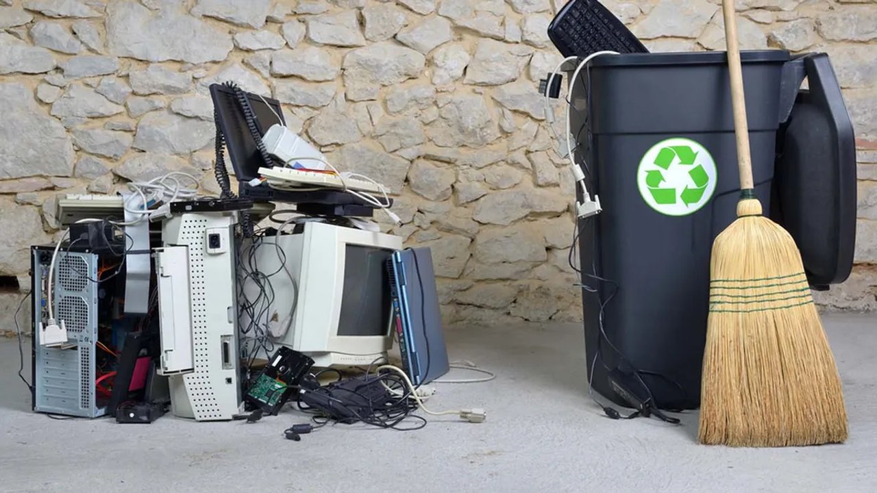 Imagen para el artículo: Movida ambiental: en Gualeguaychú se acumularon más de 15 bolsones con productos electrónicos para reciclar