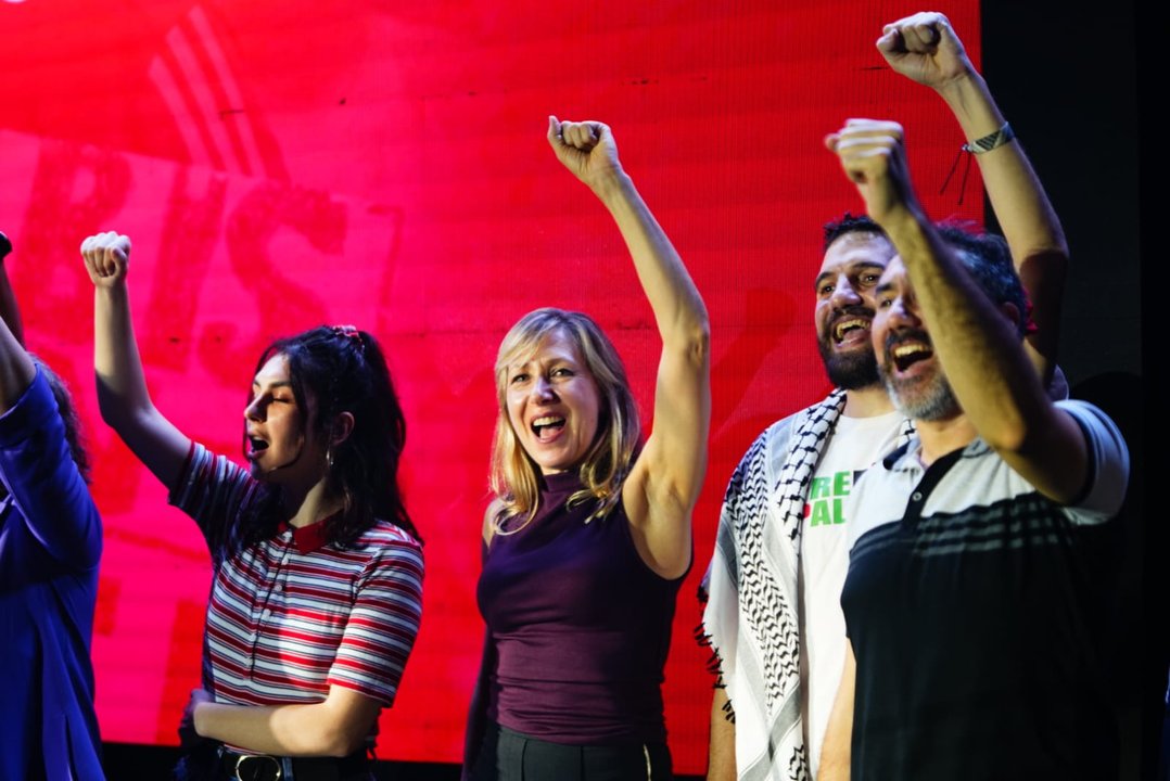 Imagen para el artículo: Bregman agitó la interna del PJ con una chicana letal: “Tan moderado es que no pueden decir que Cristina Kirchner está proscripta y presa”