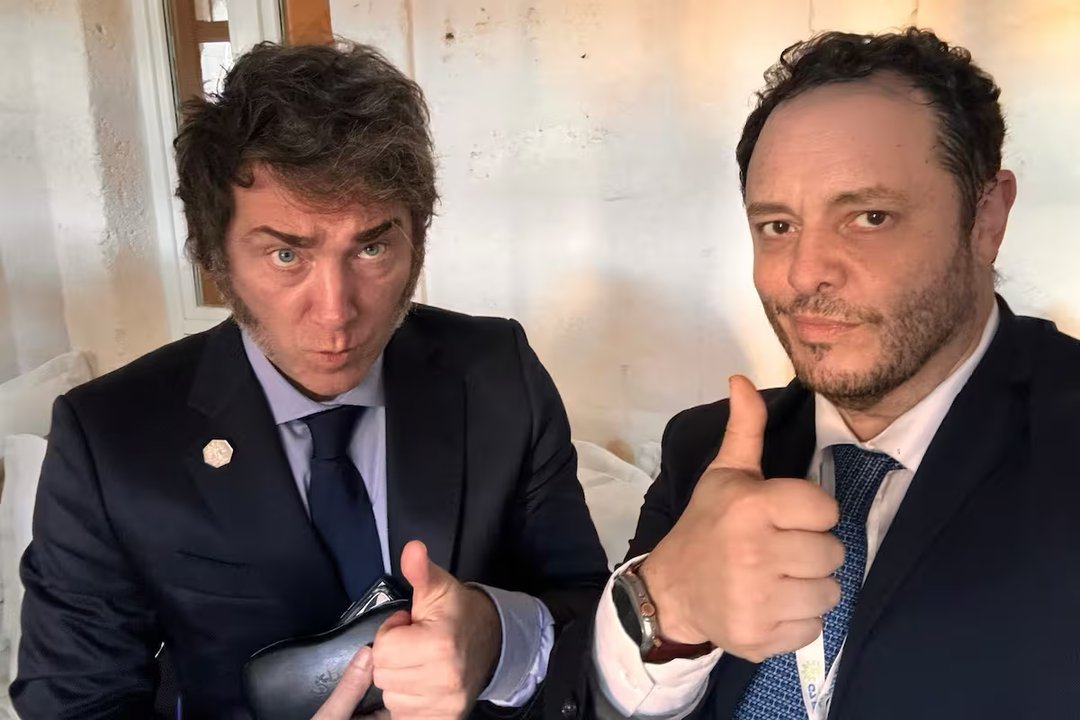 Imagen para el artículo: El economista antiargentino Demian Reidel quiso despegarse de los escandalosos gastos de la empresa estatal que presidía