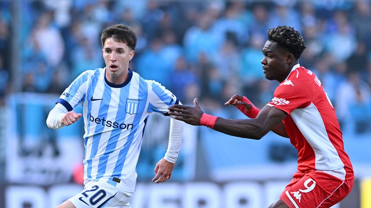 Imagen para el artículo: ¿Racing y Huracán arreglaron un empate para clasificar los dos? Los memes que coparon las redes
