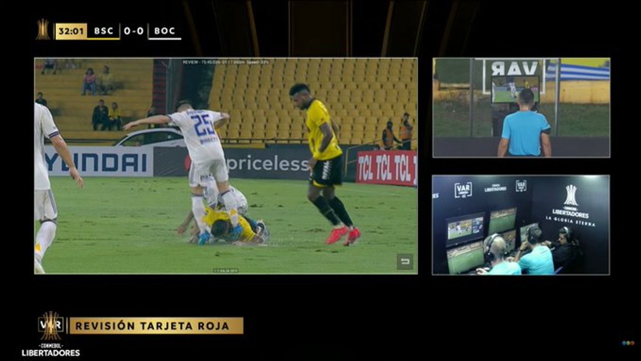 Imagen para el artículo: Bronca y memes por la insólita expulsión de Ascacibar en la dura derrota de Boca en Ecuador