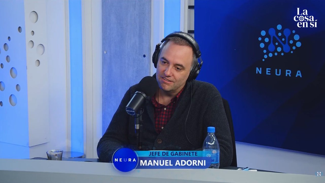 Imagen para el artículo: La endeble defensa con la que Adorni se justificó ante Fantino: “Cualquier cosa que diga se puede tomar como que quiero obstruir a la Justicia"