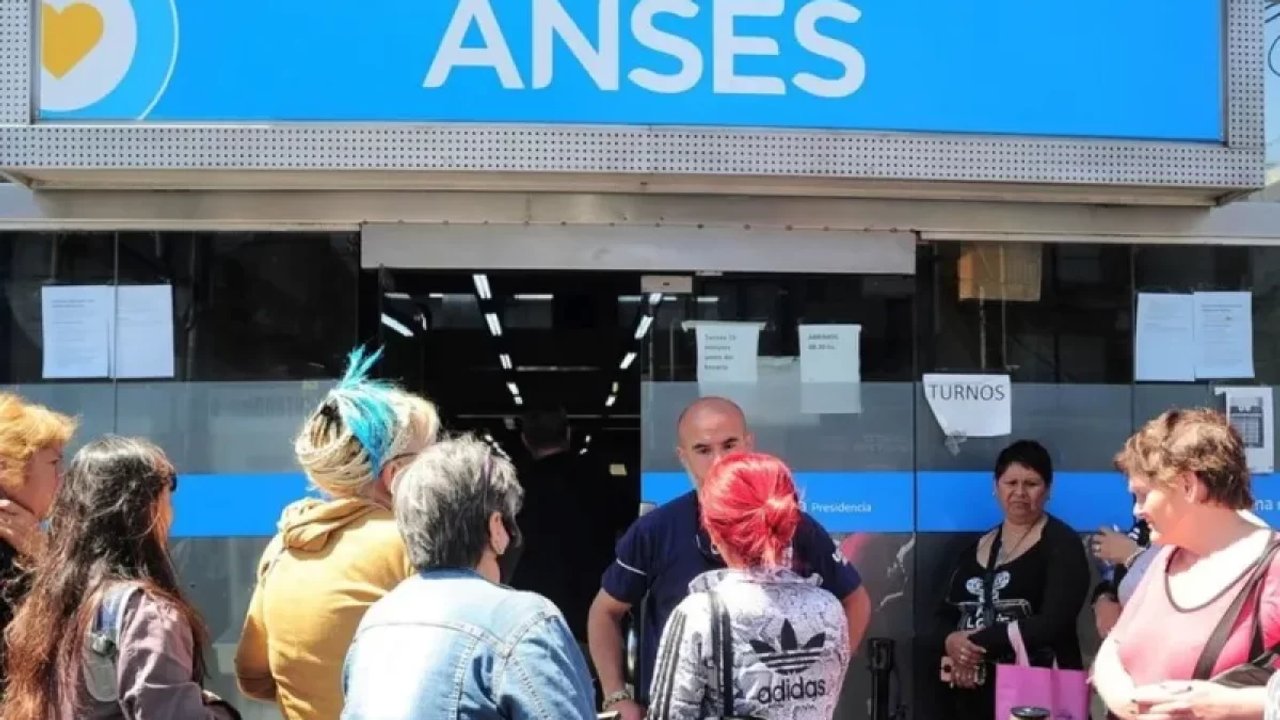 Imagen para el artículo: Este es el beneficio que tiene ANSES para los desempleados en el final de mayo 2026