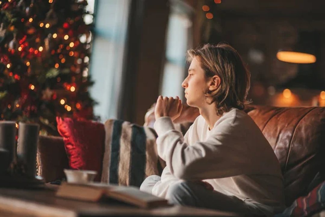 Imagen para el artículo: Cuál es el significado oculto de ser adulto y no tener amigos cercanos según la psicología