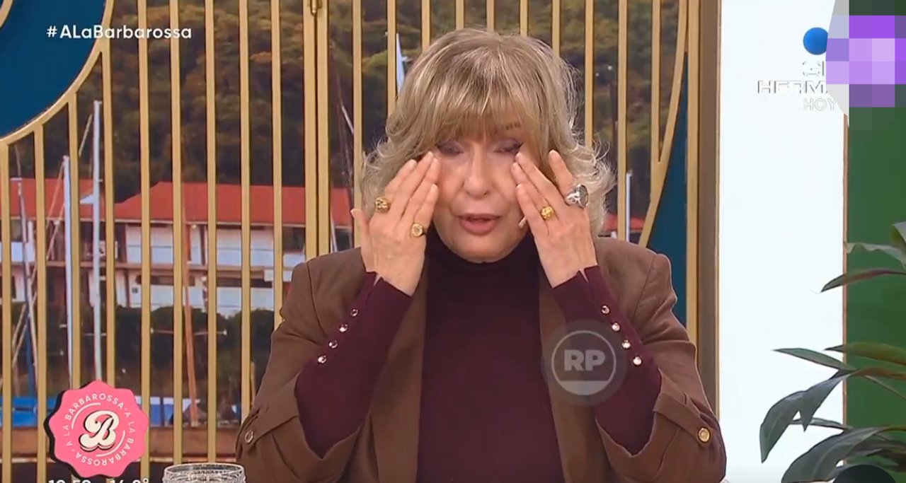 Imagen para el artículo: Georgina Barbarossa se quebró al aire y le pidió “sensibilidad” al Gobierno por la crisis en universidades y hospitales