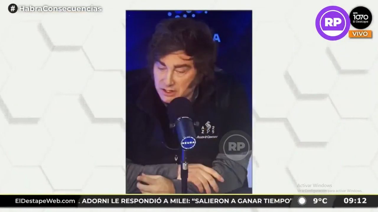 Imagen para el artículo: Milei fue a la entrevista con el Gordo Dan con una remera de una banca de inversión boutique, que se especializa en medios, tecnología y bienes raíces