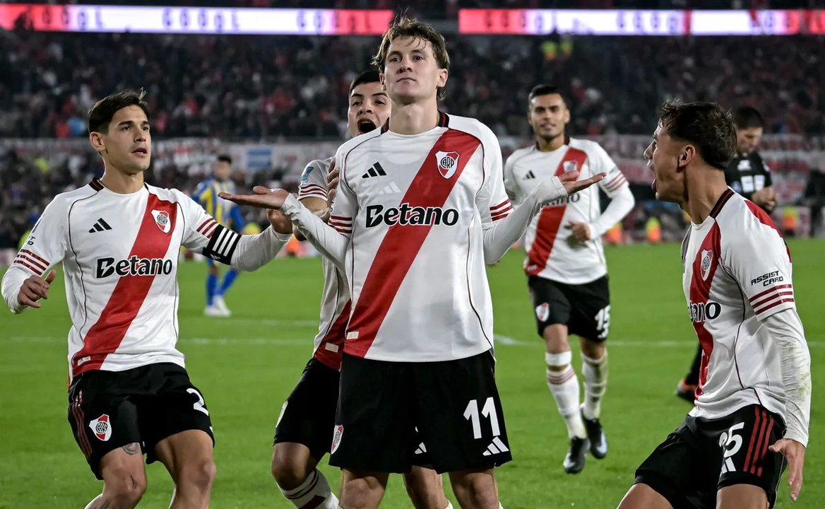 Imagen para el artículo: River finalista: los hinchas deliran con el “partidazo” del equipo de Coudet ante Rosario Central