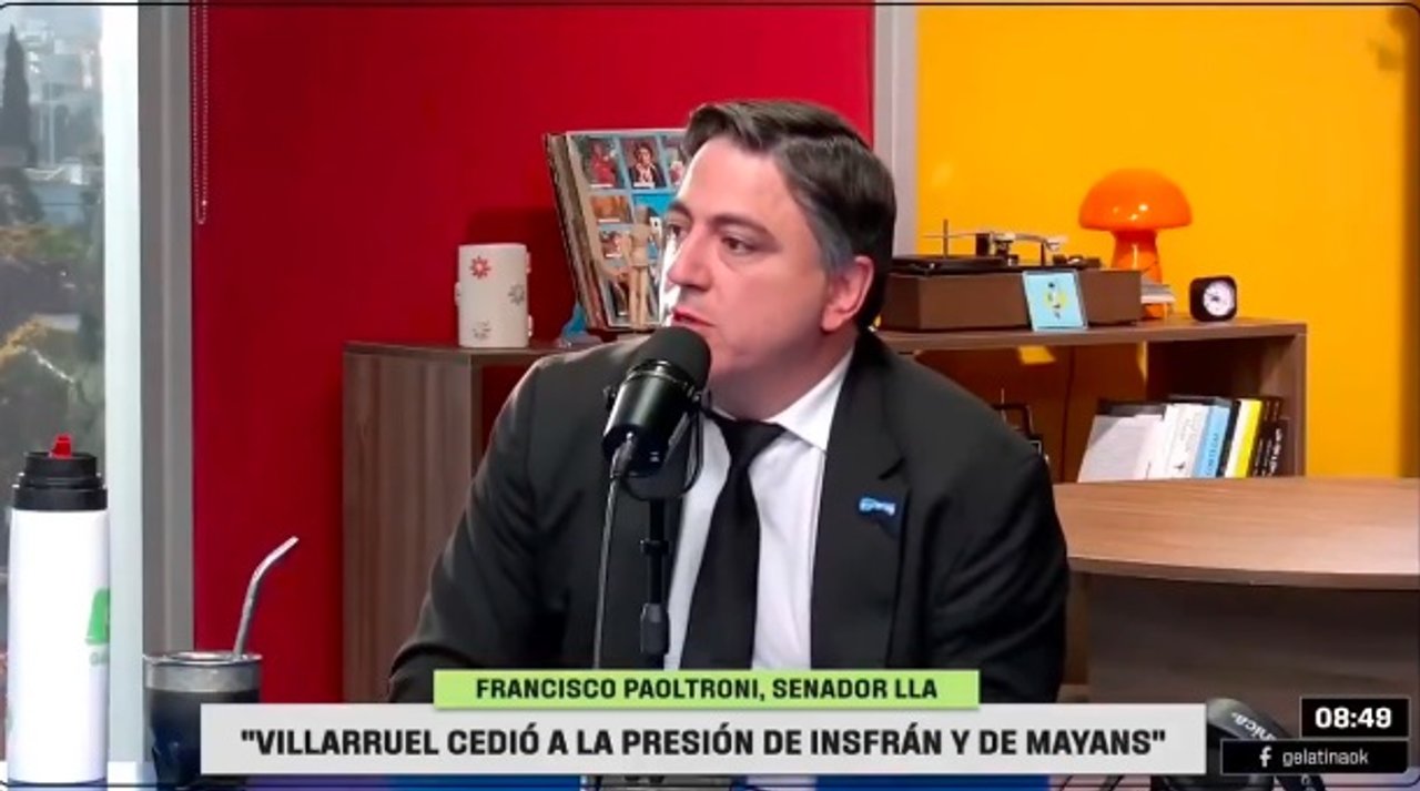 Imagen para el artículo: El senador libertario Francisco Paoltroni destrozó a Adorni por no presentar su declaración jurada: “Es un horror”