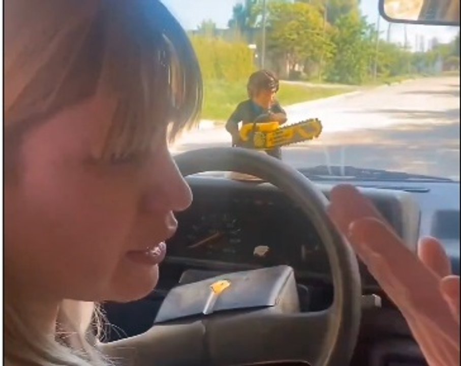 Imagen para el artículo: La libertaria que tiene que hacer horas de Uber para sobrevivir pero se niega a llevar “kukas"