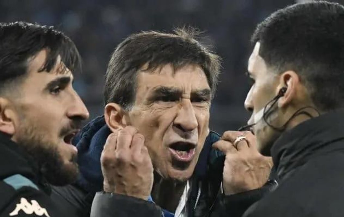 Imagen para el artículo: Racing estallado y dividido tras el posteo del hijo de Costas: respaldo al DT y bronca contra su círculo íntimo