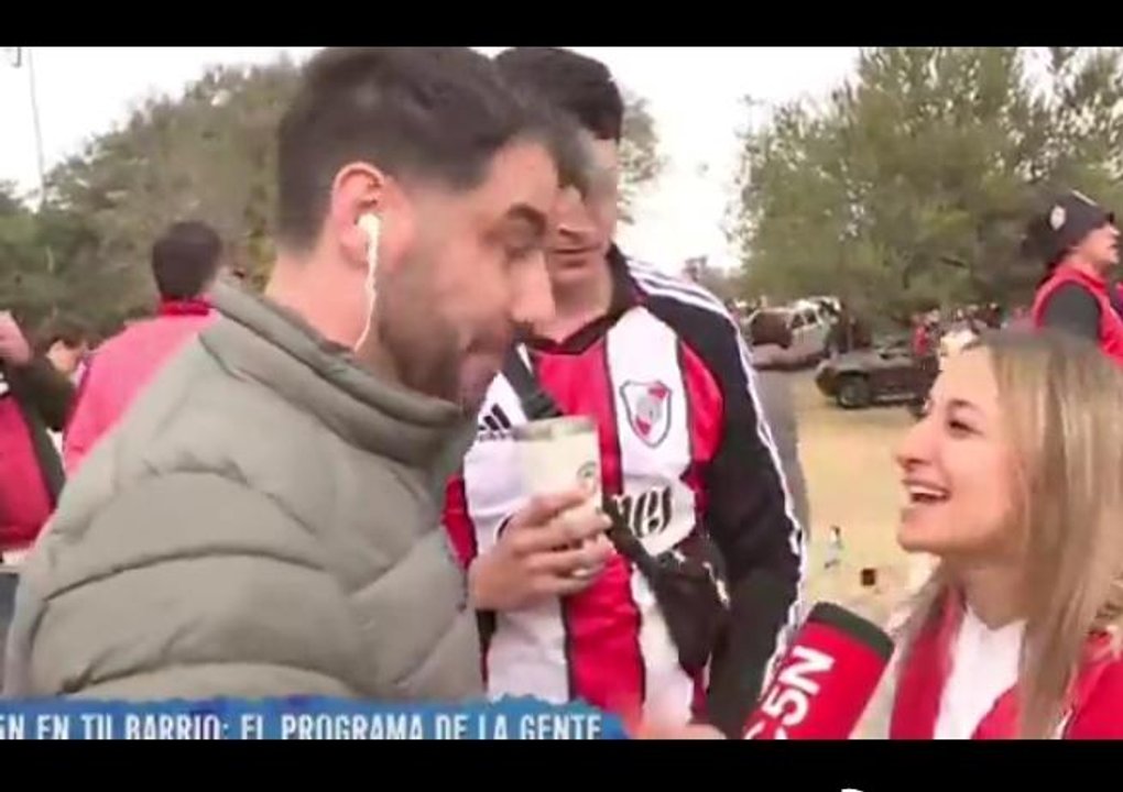 Imagen para el artículo: “+1Aguante River, la educación pública y Perón”: la frase viral de una fana del Millo antes de la final