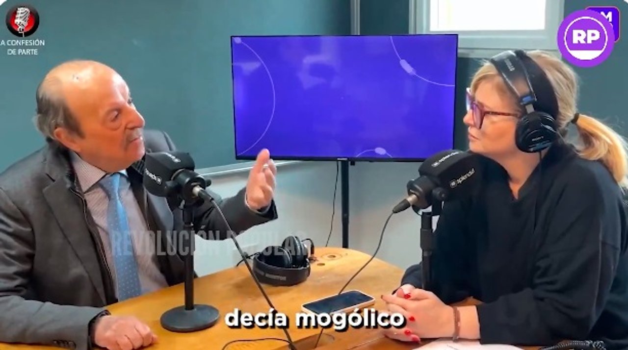 Imagen para el artículo: Julio Bárbaro trató de “lacra humana” a Santiago Caputo por utilizar el término 'mogólico‘ a modo de insulto