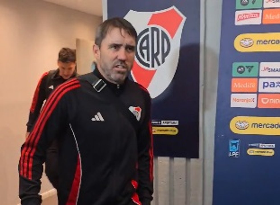 Imagen para el artículo: La calentura del Chacho Coudet y todo el plantel de River a la hora de retirarse del Kempes