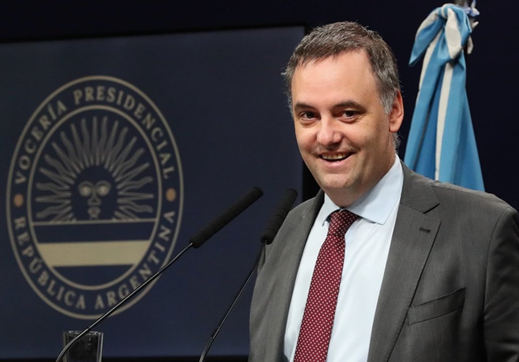 Imagen para el artículo: Adorni intenta ampararse en la “Ley de Inocencia Fiscal” para no justificar su patrimonio y estalló la polémica|
