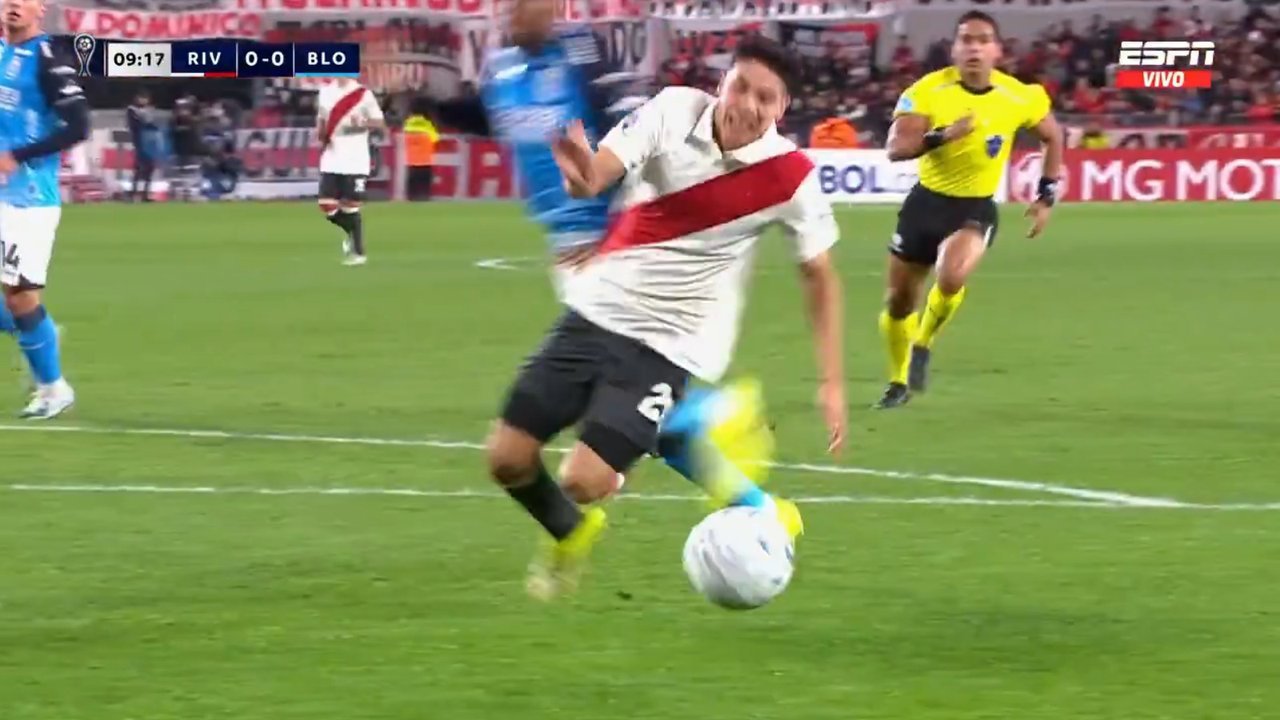 Imagen para el artículo: El enojo de Brancatelli por el penal que le cobraron a River: “Es alevoso lo de la Conmebol"