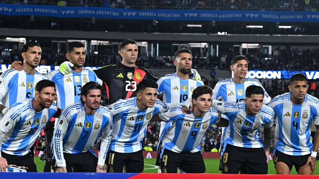 Imagen para el artículo: Cuáles son los dorsales de cada jugador de la Selección Argentina para el Mundial 2026