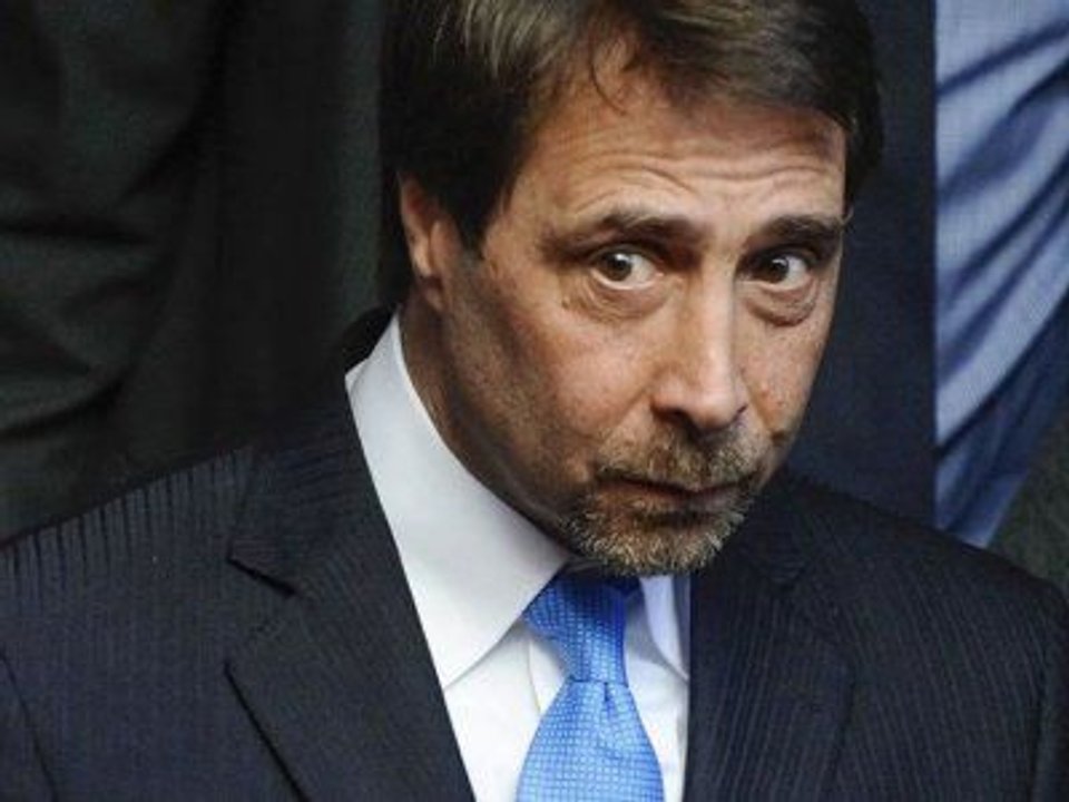 Imagen para el artículo: Las redes explotaron contra Feinmann por publicar una foto falsa del asesino de Agostina con Cristina