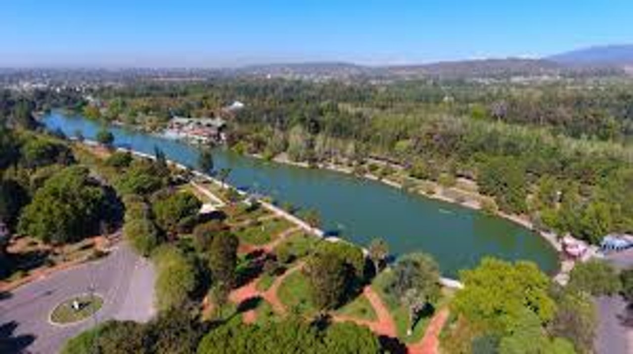 Imagen para el artículo: Viñedos dorados, gastronomía única y paisaje inolvidable: así es la escapada destacada a Mendoza