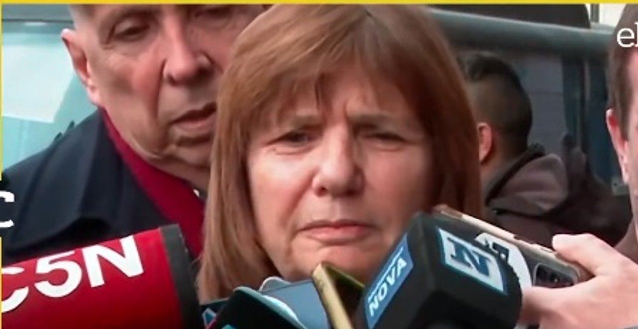 Imagen para el artículo: Patricia Bullrich negó un riesgo de fractura y aclaró que seguirán trabajando durante el Mundial