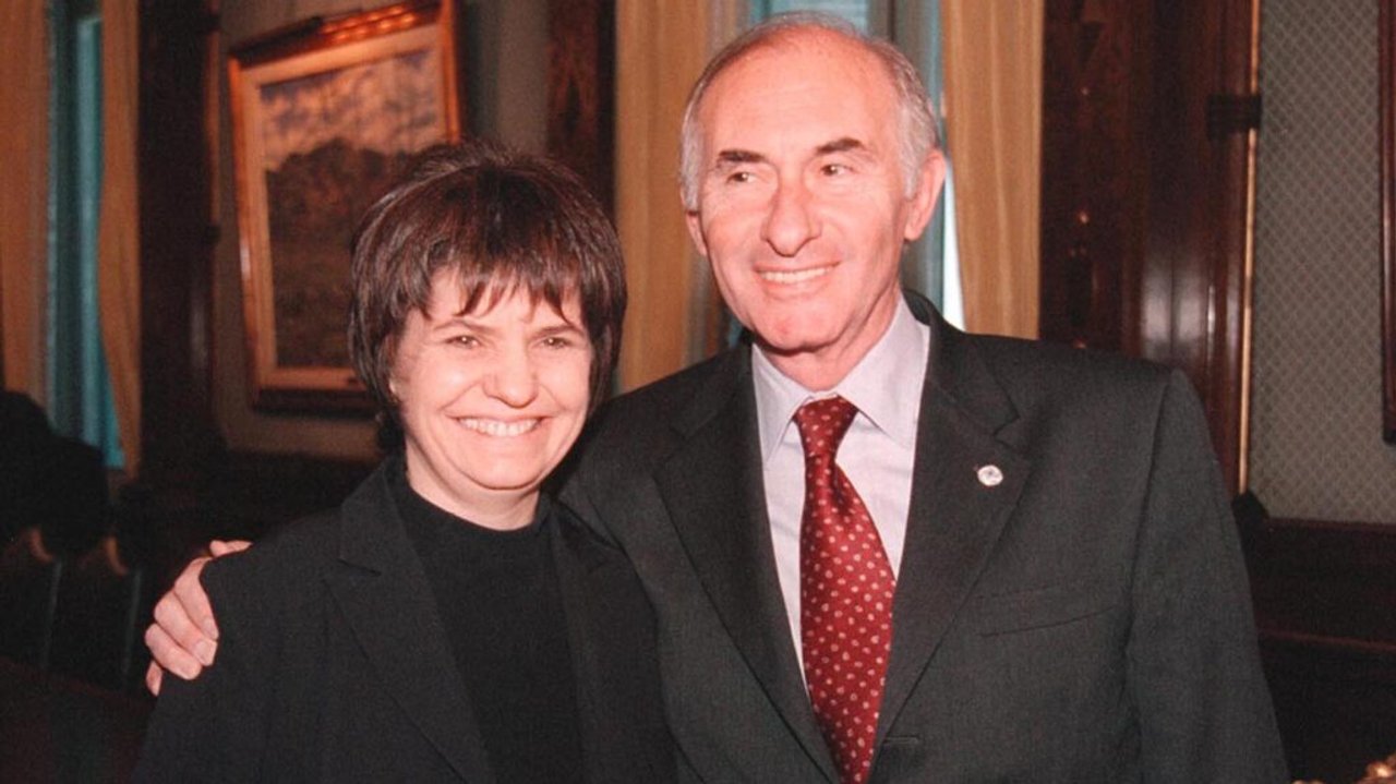 Imagen para el artículo: ¿Bullrich pega el portazo? El increíble dato del 2001 que comparan con la actualidad