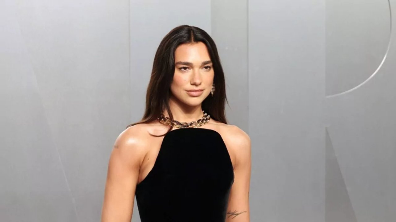 Imagen para el artículo: Con ejercicios sencillos: así fue la impresionante transformación de Dua Lipa