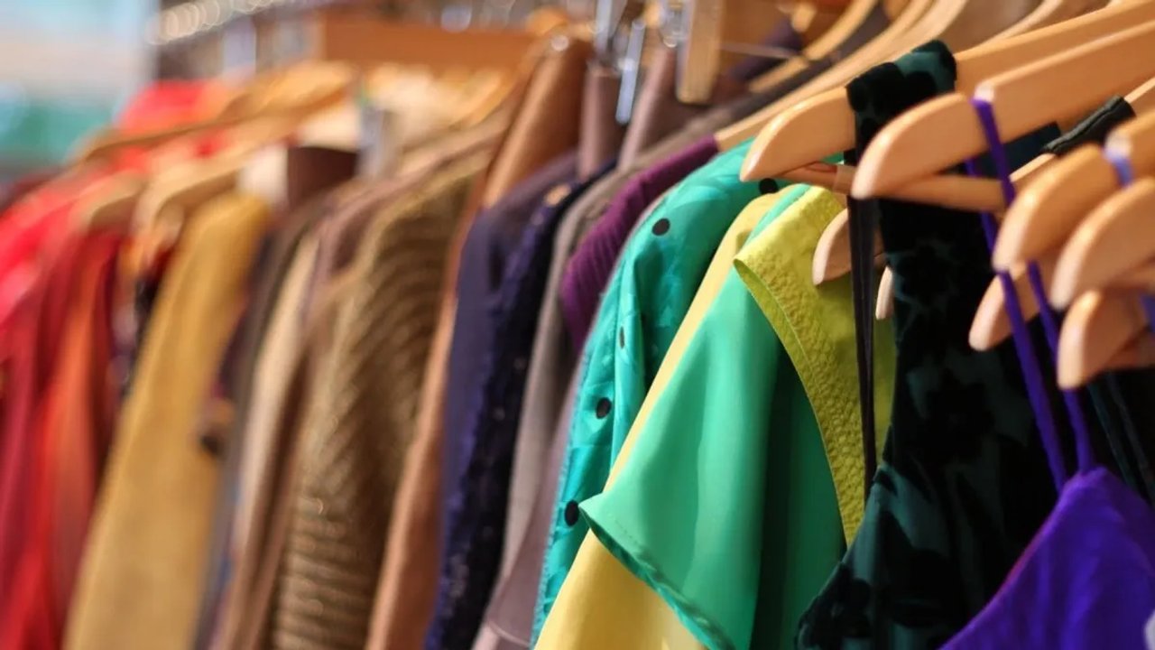 Imagen para el artículo: La nueva moda: así es el reciclaje de productos de cocina que irrumpen en el mundo de la moda