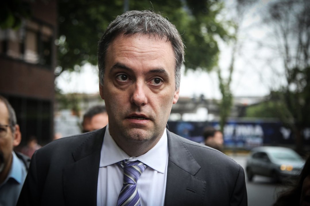 Imagen para el artículo: El ranking de las 10 palabras con las que la gente define a Manuel Adorni