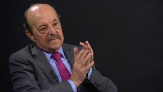 Imagen para el artículo: Julio Bárbaro sobre la “mejoría” anunciada por el Gobierno: “Estamos en terapia intensiva y movió el dedo izquierdo del pie derecho”