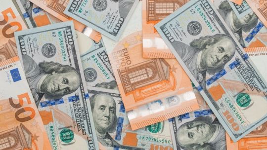 Imagen para el artículo: Cotización del euro y euro blue hoy, viernes 29 de mayo