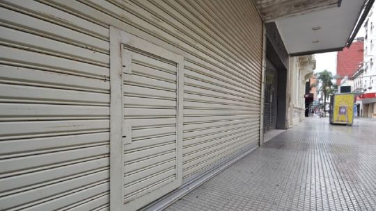 Imagen para el artículo: Cada vez más locales vacíos: en CABA se registró un aumento del 30,7% durante abril y se agrava la crisis comercial