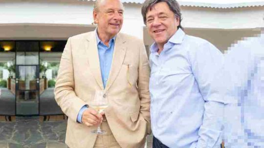 Imagen para el artículo: Manzano se quedó con una señal de TV en España y consolida su diversificación geográfica, económica y política