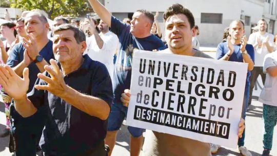 Imagen para el artículo: Franco Bartolacci advirtió sobre la investigación científica: "Está siendo afectada por el desfinanciamiento"