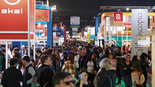 Imagen para el artículo: La Feria del Libro festeja sus 50 años con una edición de lujo