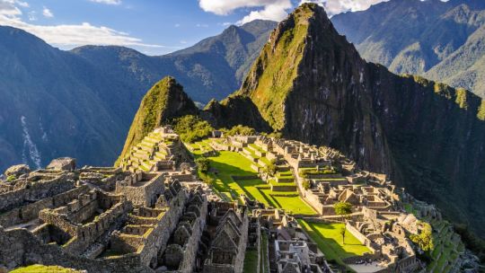 Imagen para el artículo: Machu Picchu podría perder su estatus de Maravilla del Mundo por la inestabilidad política en Perú