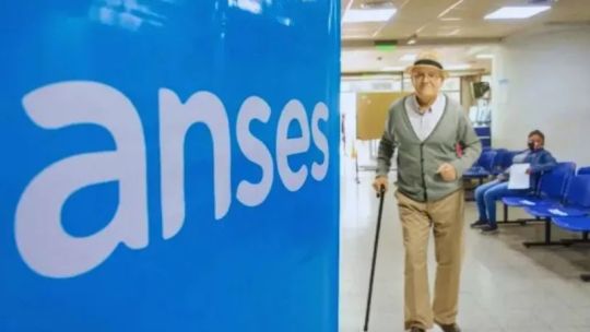Imagen para el artículo: Calendario de ANSES para julio de 2026: cuándo cobran los jubilados y asignaciones con DNI terminado en 8 y 9
