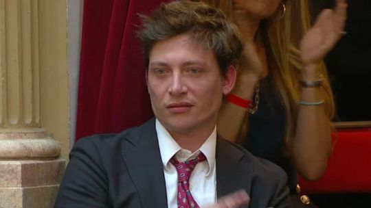 Imagen para el artículo: En “QR!” advirtieron sobre los vínculos entre empresarios y el Gobierno: “Ser amigo de Santiago Caputo pesa en la mesa de negocios”