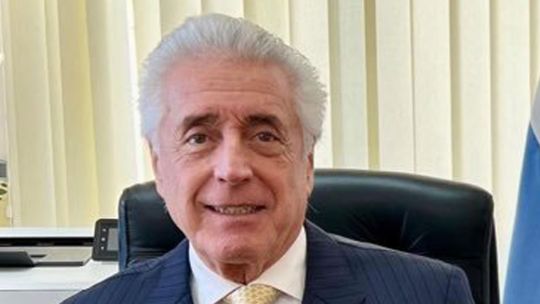 Imagen para el artículo: Ex titular de la Inspección General de Justicia: “Propongo darle personería jurídica a la IA para regularla”