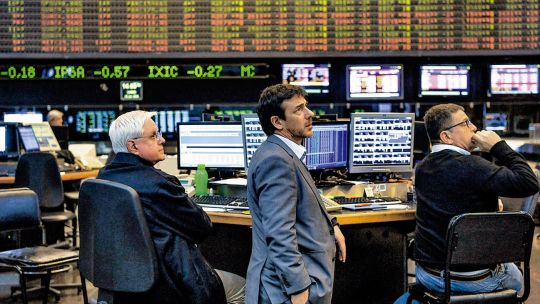 Imagen para el artículo: Los activos argentinos cerraron la semana a la baja a pesar del guiño positivo del FMI